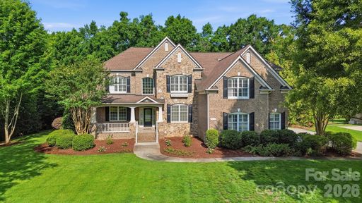 2016 Autumn Blossom Lane active home in Marvin Creek, Waxhaw, NC