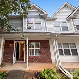 10114 Ballyclare Court