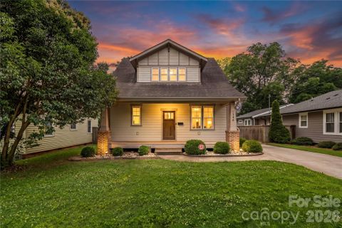 1340 Downs Avenue active home in Midwood, Charlotte, NC
