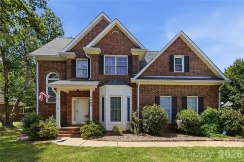 Homes in Stevens Mill, Matthews