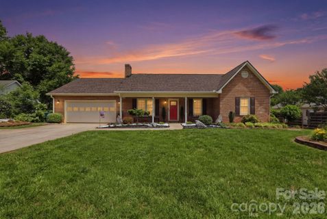 4 Fox Ridge Drive