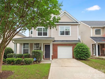 1100 Mountain Laurel Court pending home in Fairhaven, Matthews, NC