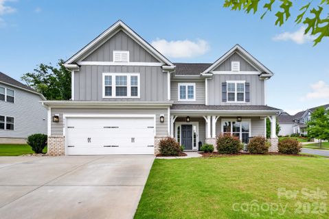 McLean Overlake, Belmont