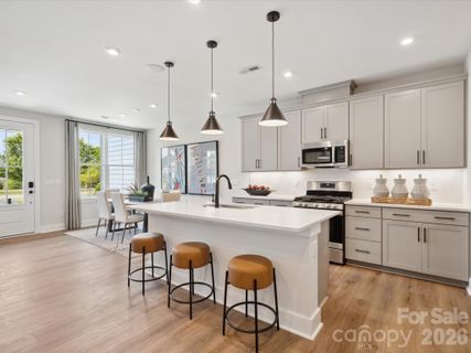 316 Ardmore Drive active home in Seven Oaks, Belmont, NC
