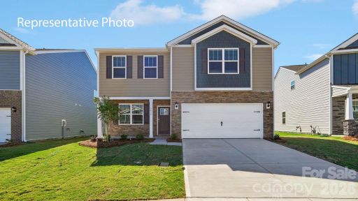 6605 Barcelona Way active home in Sonoma Hills, Charlotte, NC