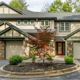 99 Ridgetop Circle