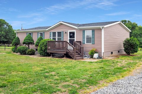 1677 Jennings Road