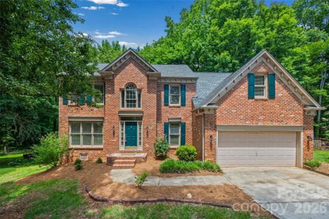 4926 Benthaven Lane pending home in Cheshunt, Charlotte, NC