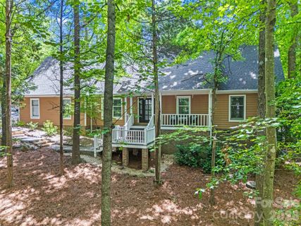 13 Bald Eagle Road pending home in River Hills, Lake Wylie, SC