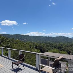 38 Lookout Road