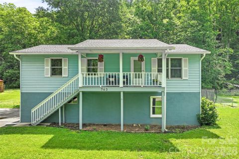 763 Bee Tree Road