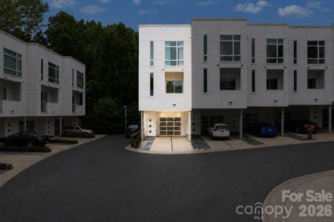 350 Viburnum Way Court