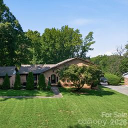 6621 Fair Lawn Road