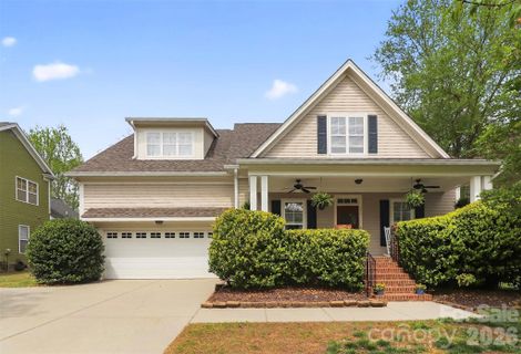 366 Shoreline Parkway sold home in Lakeshore, Tega Cay, SC