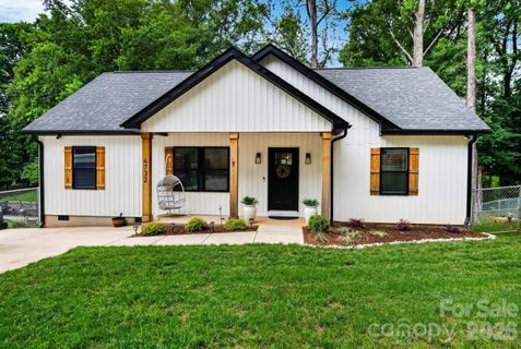 Homes in Cedar Grove, Gastonia
