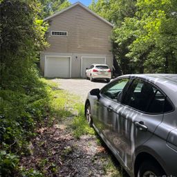 319 Glenn Bridge Road