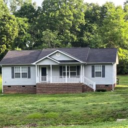 5204 Greenwood Lane