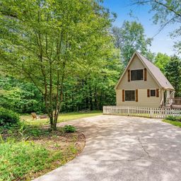 8347 Cedar Circle