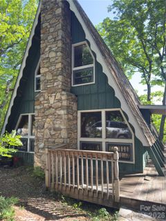 459 Chapel Road sold home in Spring Hill, Black Mountain, NC