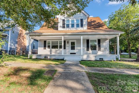 611 S Carolina Avenue