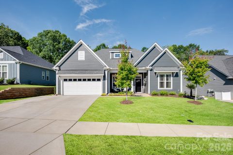 175 Wescot Drive pending home in Kensley, Concord, NC
