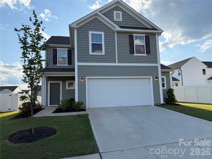 1295 Elizabeth Avenue active home in Elizabeth Oaks, Kannapolis, NC