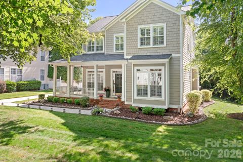 17028 Pennington Drive pending home in Birkdale Village, Huntersville, NC