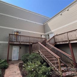 1625 Merry Oaks Road