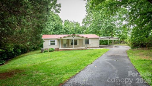 4449 Hickory Highway