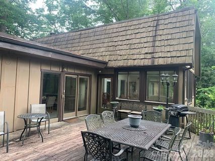 384 Knob Creek Road active home in Knob Creek, Pisgah Forest, NC
