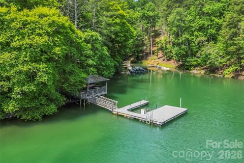 1514 Braxton Gate Drive pending home in Southpointe, Morganton, NC