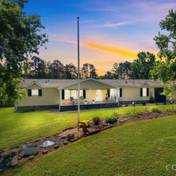 165 Grand Oaks Drive
