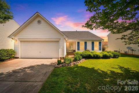 2155 Edenderry Drive active home in Taras Trace, Statesville, NC