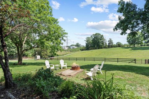 256 Johnson Dairy Road