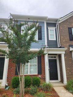 640 Sweet Bonnie Lane pending home in Beatty Woods, Belmont, NC