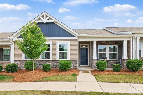 8849 Brakeman Drive active home in Main Street Station, Waxhaw, NC