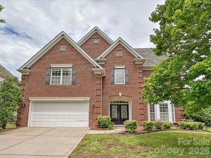 6414 Ballybay Drive pending home in Berewick, Charlotte, NC