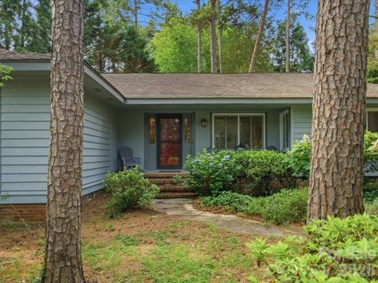 26 Honeysuckle Woods active home in River Hills, Clover, SC