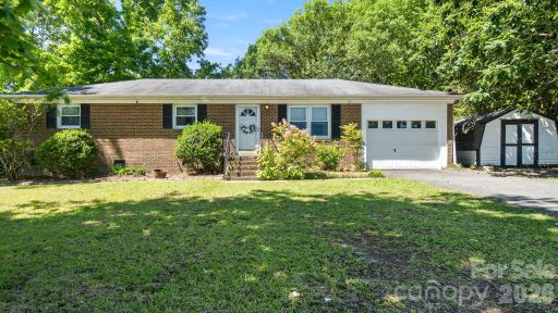 3442 Matthews Indian Trail Road pending home in Stallings Park, Matthews, NC