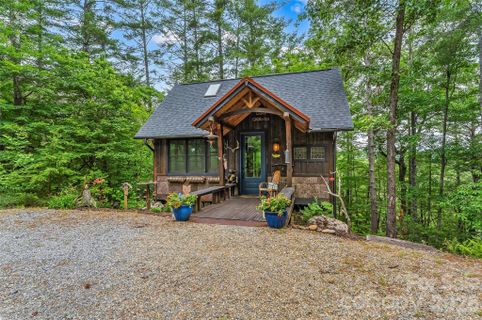 130 Settlement Ridge Drive active home in Black Forest, Marion, NC