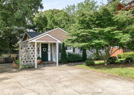 2508 Hilliard Drive