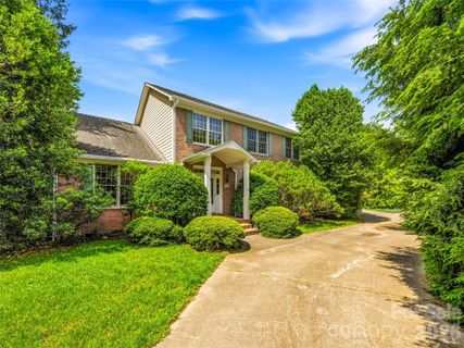 250 Midland Drive