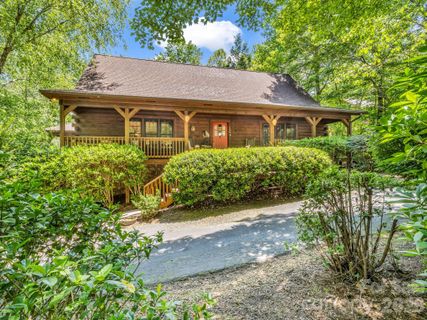 136 Dalton Court active home in Rumbling Bald On Lake Lure, Lake Lure, NC