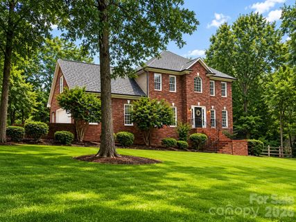 Homes in Quail Hollow, Concord