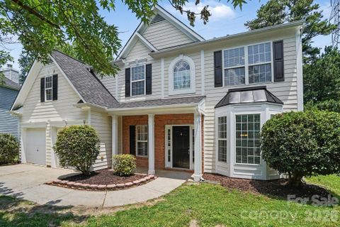 Homes in Fox Glen, Charlotte