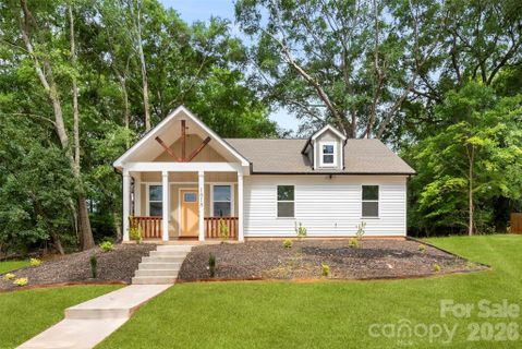 1618 Eaves Road