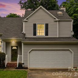 7104 Kinsmore Lane