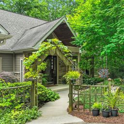 522 Silver Hawk Lane