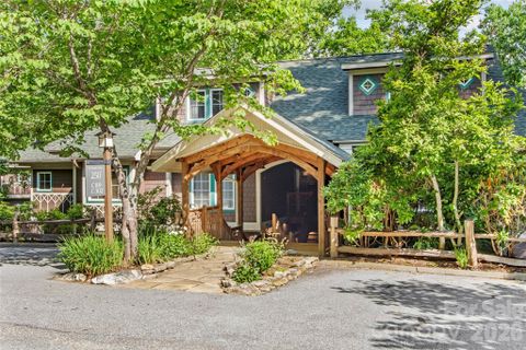 250 Creekside Way active home in Mountain Air, Burnsville, NC