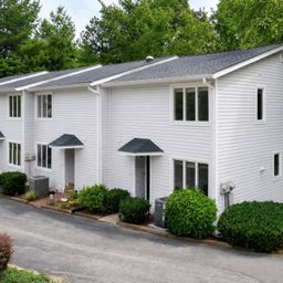 54 Hollybrook Drive